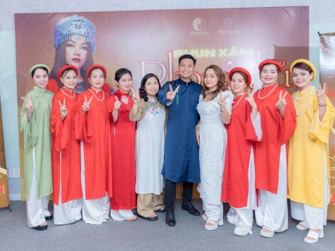 Sự Kiện Và Hội Nghị Lớn